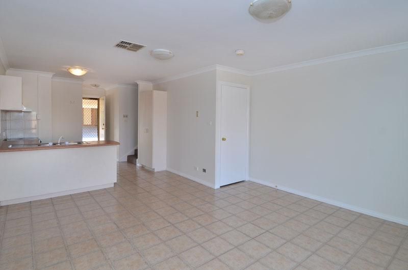 1/12-14 Hanbury Street, Kalgoorlie WA 6430, Image 2