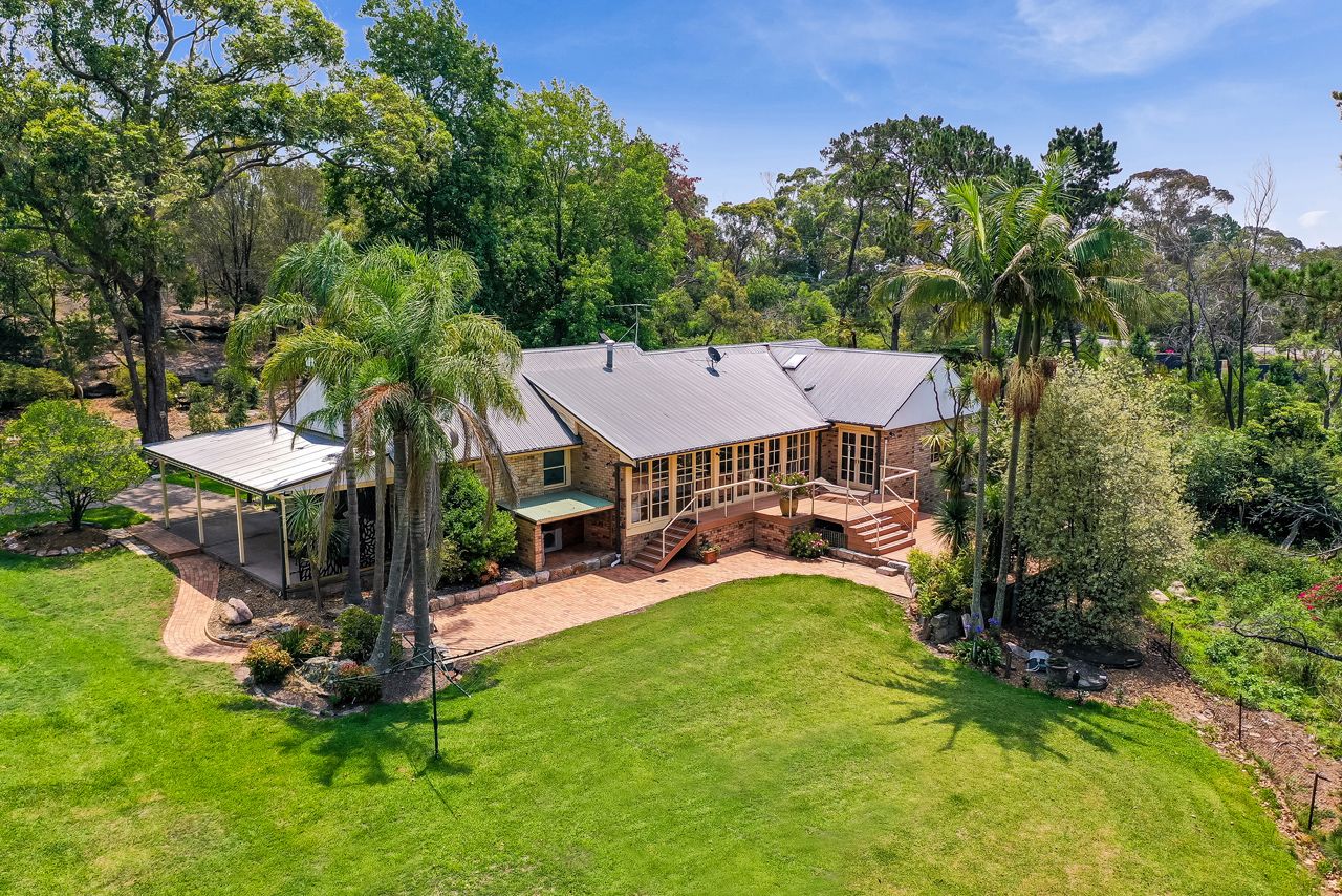 323 McCarrs Creek Road, Terrey Hills NSW 2084, Image 2