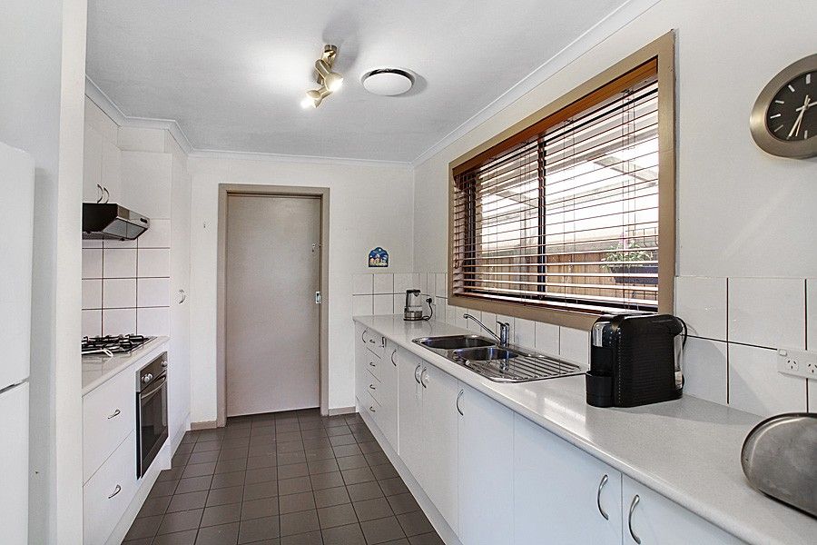 23 Balmoral Street South, Altona Meadows VIC 3028, Image 2