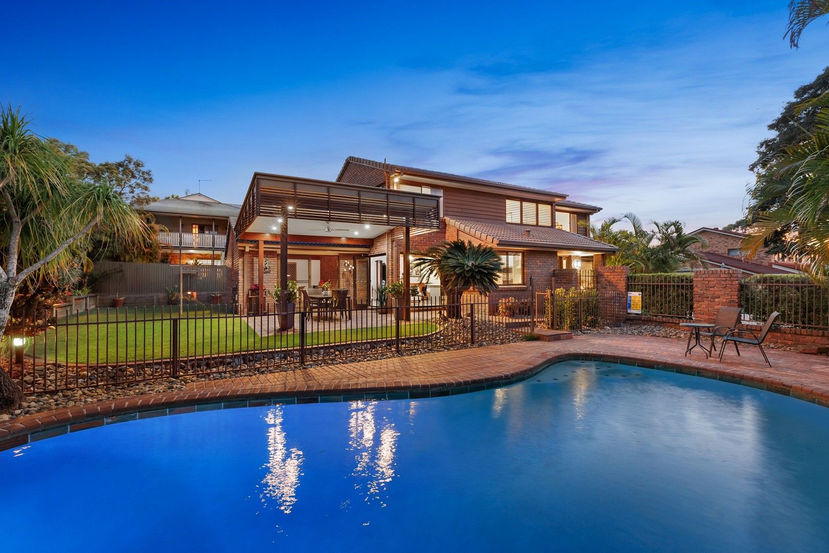 6 Stanton Court Eight Mile Plains QLD 4113 Domain