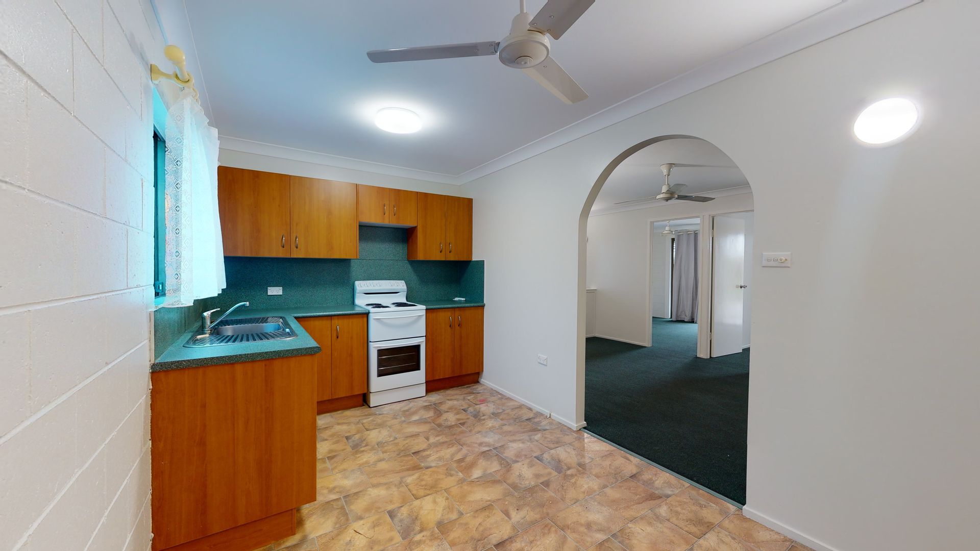 2 bedrooms Apartment / Unit / Flat in 1/50 Campbell Street WANDAL QLD, 4700