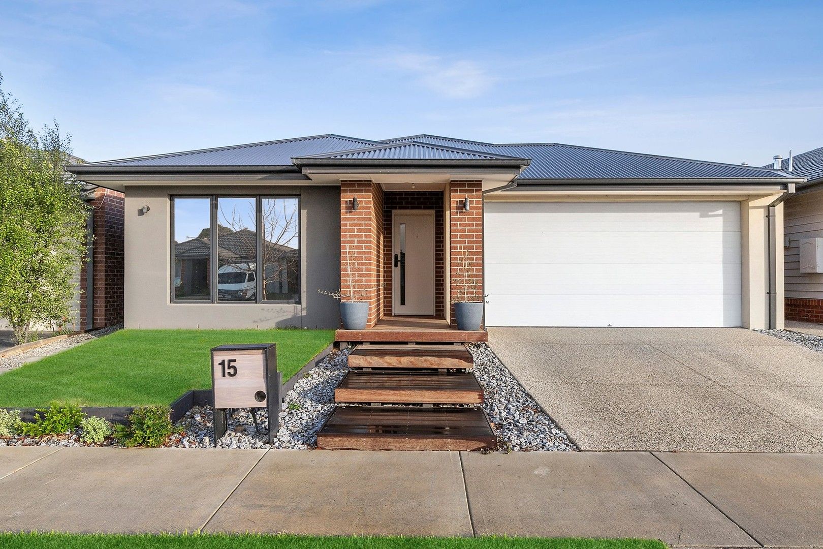 15 Tywin Street, Charlemont VIC 3217, Image 0