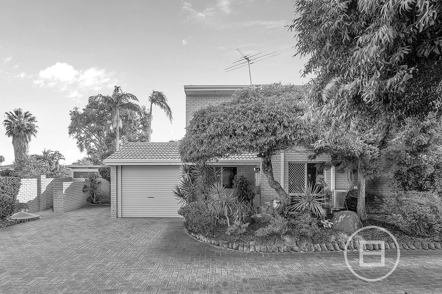 4/15 Daley Street, Yokine WA 6060, Image 0