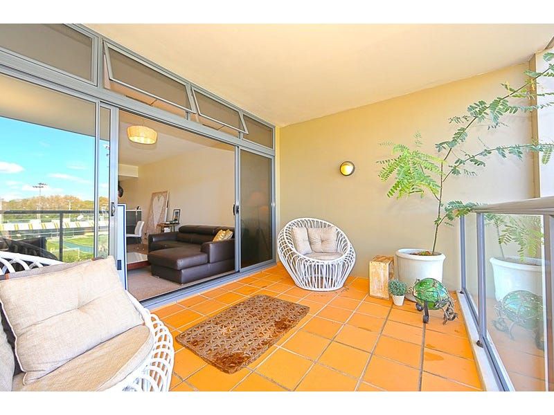 1 bedrooms Apartment / Unit / Flat in 202/54-56 Mallett Street CAMPERDOWN NSW, 2050