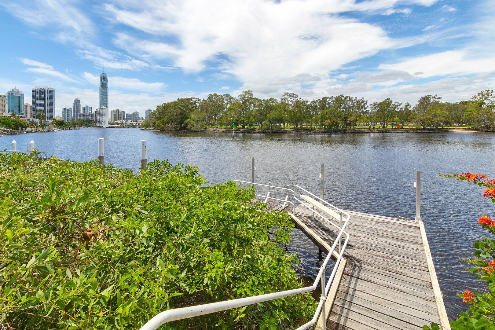 229 Stanhill Drive, Chevron Island QLD 4217, Image 0