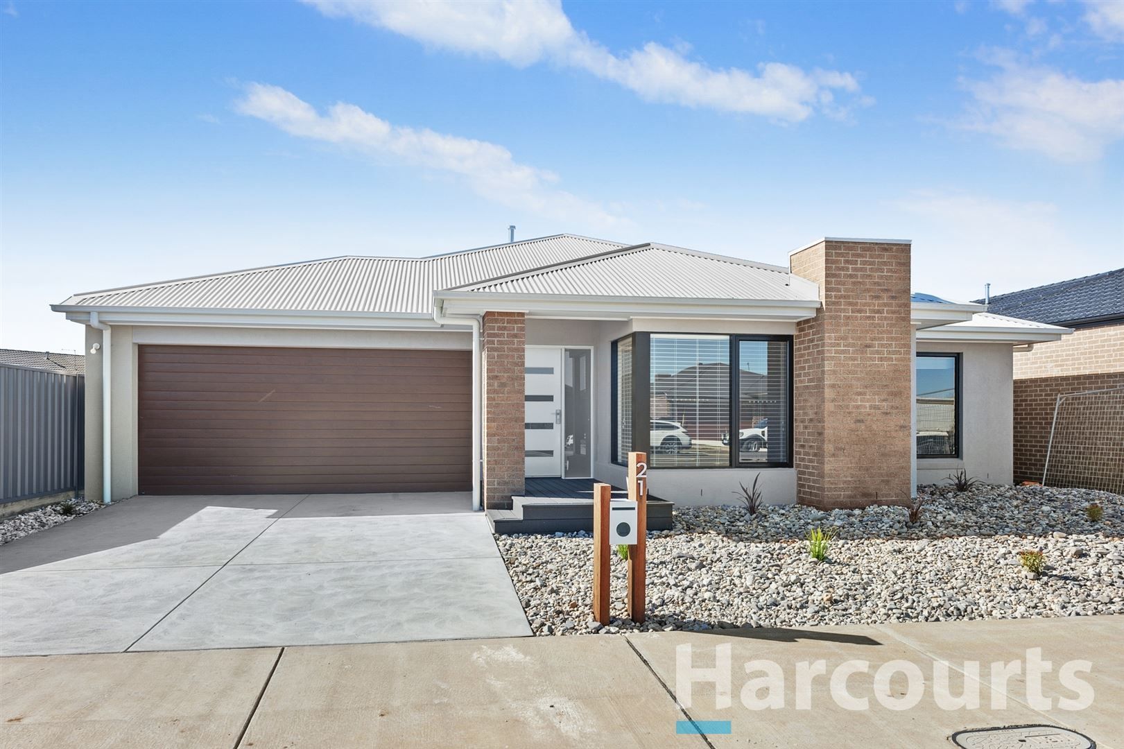 4 bedrooms House in 21 Sydney Way ALFREDTON VIC, 3350
