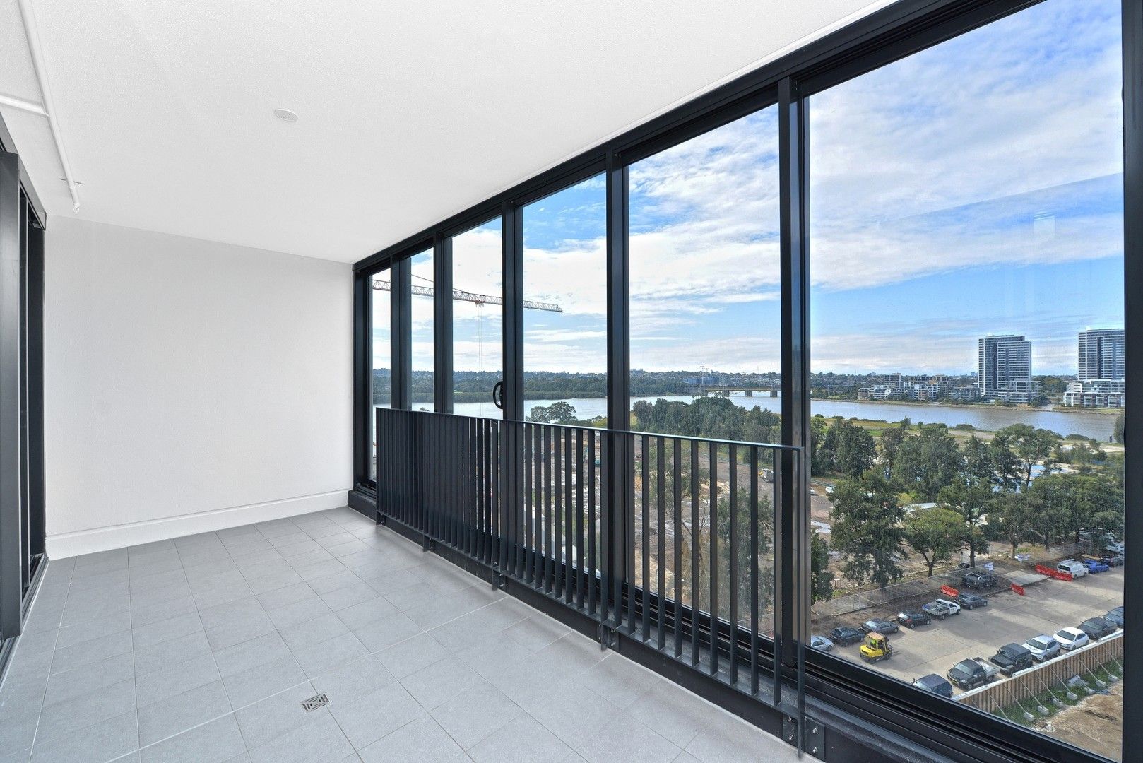2 bedrooms Apartment / Unit / Flat in 10 Burroway Road WENTWORTH POINT NSW, 2127