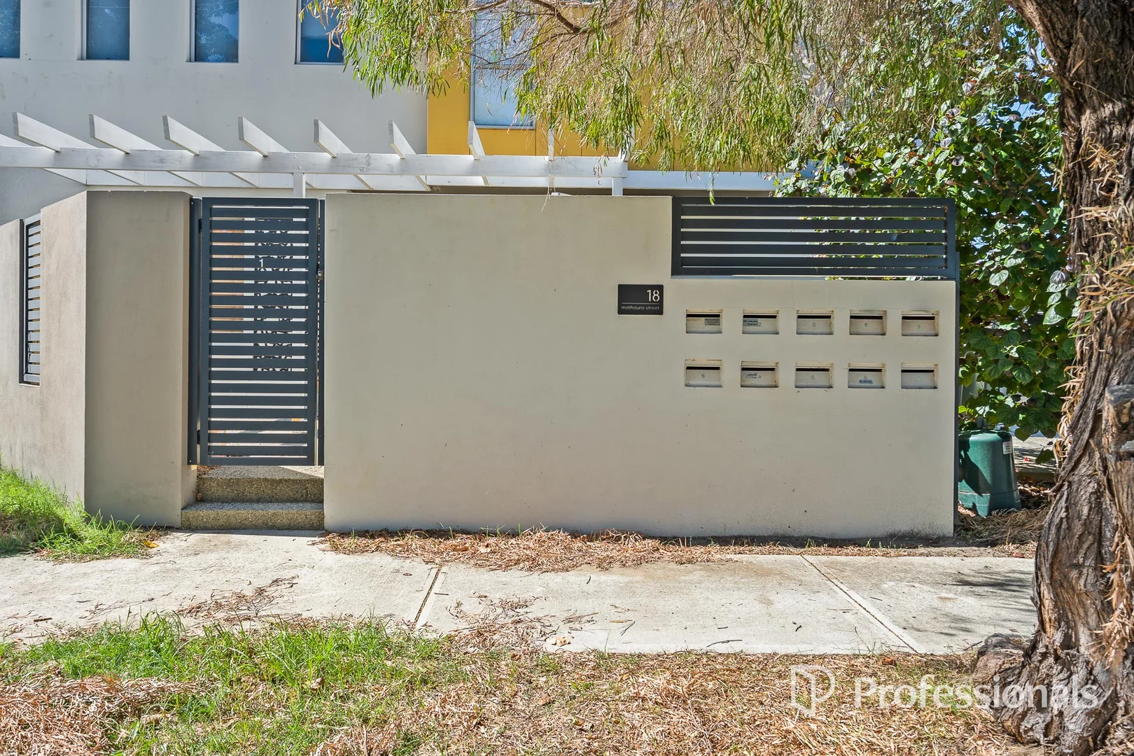 Additional image 14 of 2/18 Mathoura Street, Midland WA 6056