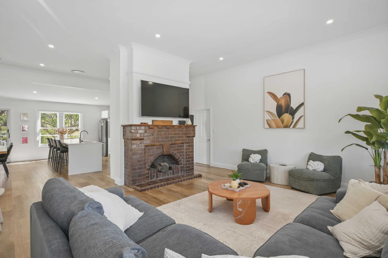 Additional image 2 of 242 Chapple Street, Broken Hill NSW 2880