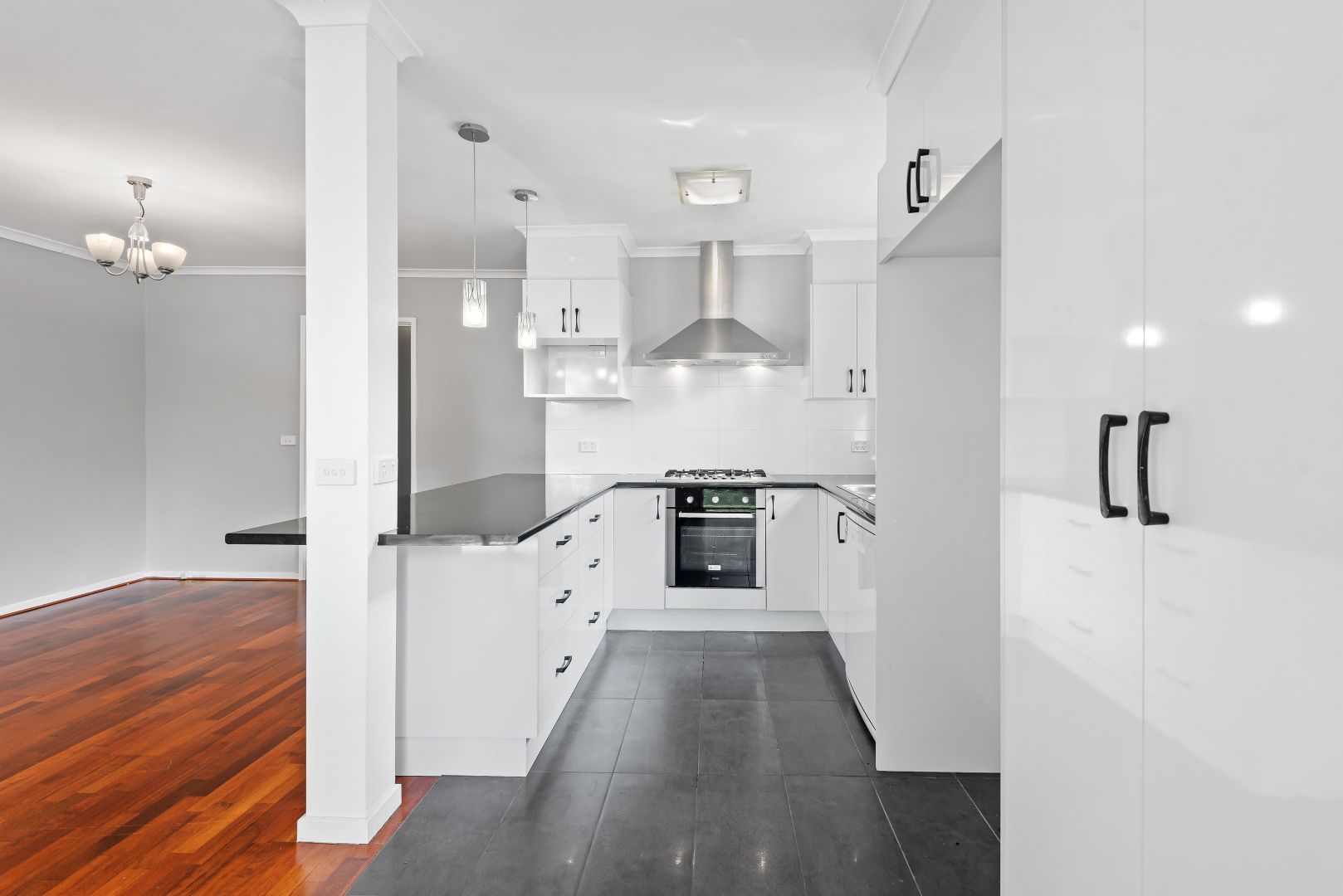 1/887 Toorak Rd, Camberwell VIC 3124, Image 2