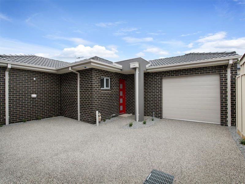 2 bedrooms Townhouse in 3/70 Cyclamen Avenue ALTONA NORTH VIC, 3025