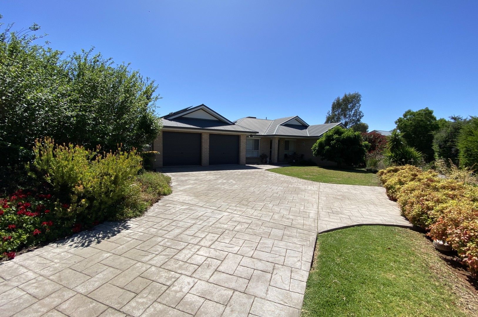 4 bedrooms House in 29 Noonan Street PARKES NSW, 2870