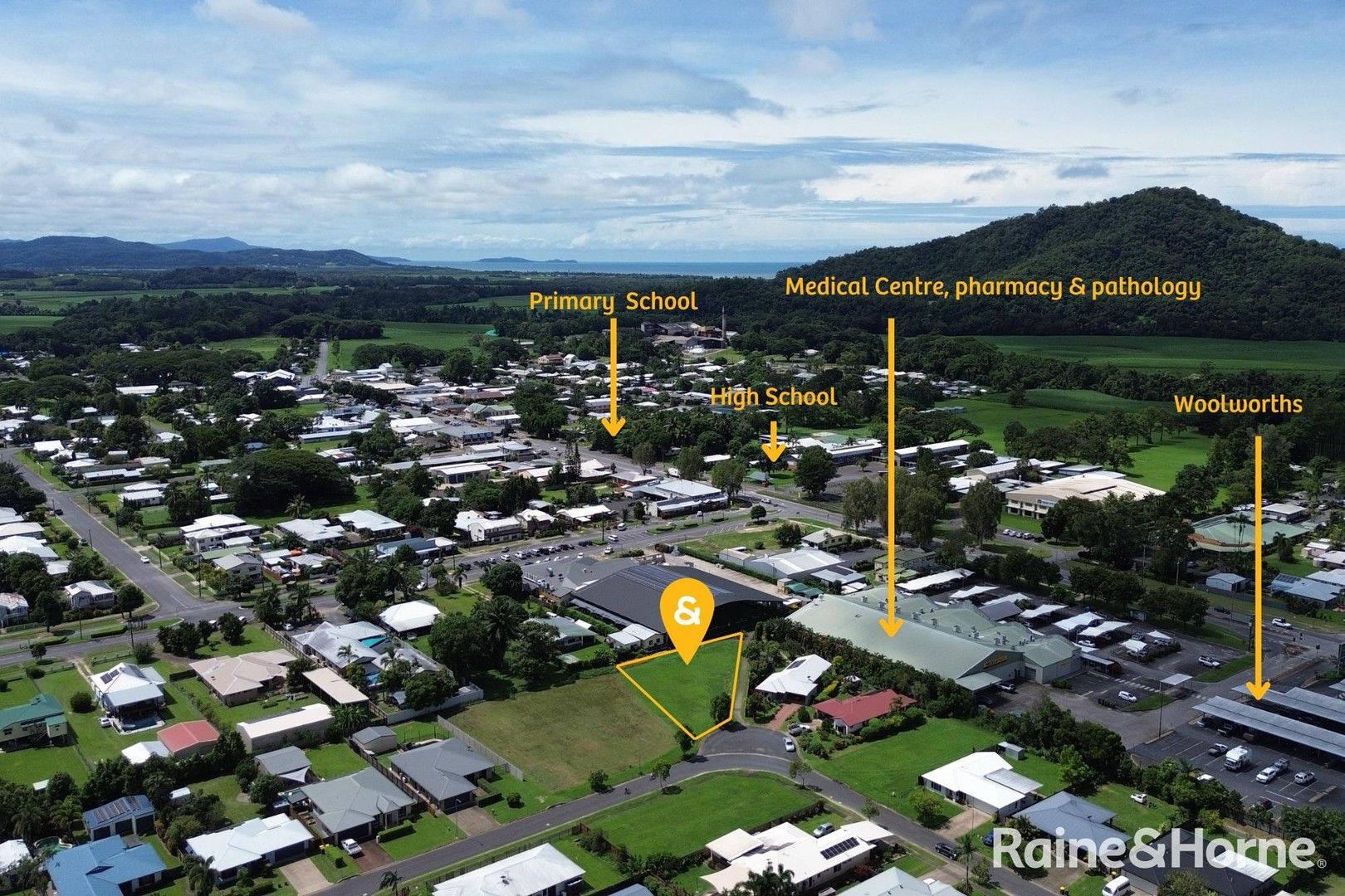 30 Riflebird Crescent, Mossman QLD 4873, Image 0