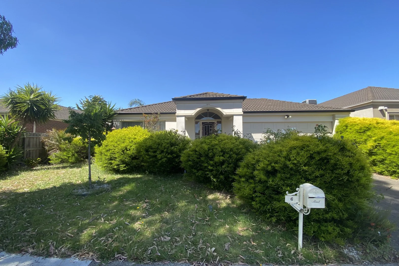 6 Nouvelle Grove, South Morang VIC 3752