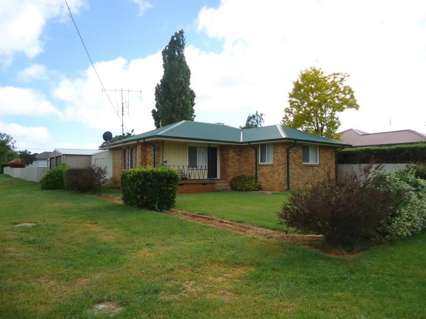 22 Crown Street, Crookwell NSW 2583, Image 0