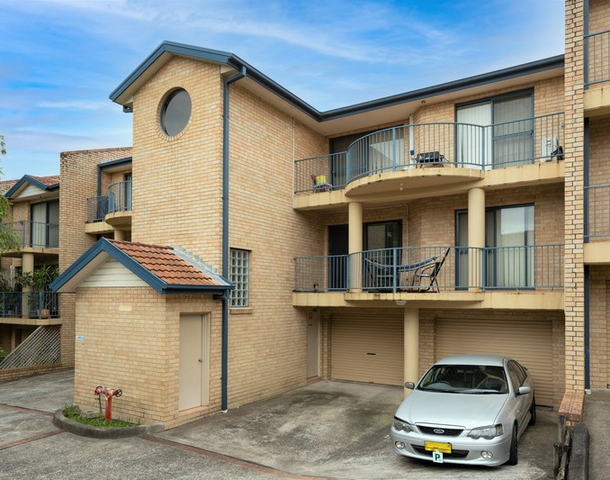 19/29 Central Coast Highway, West Gosford NSW 2250