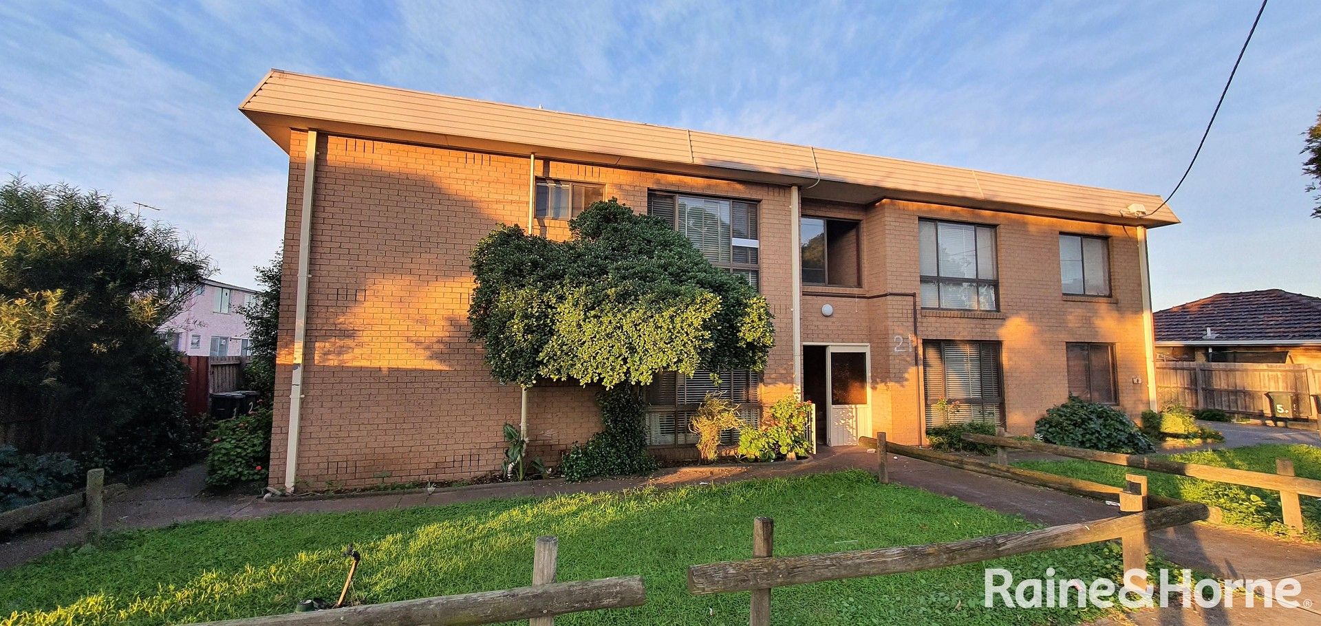 1/21 St Albans Rd, St Albans VIC 3021 Apartment For Rent 270 Domain