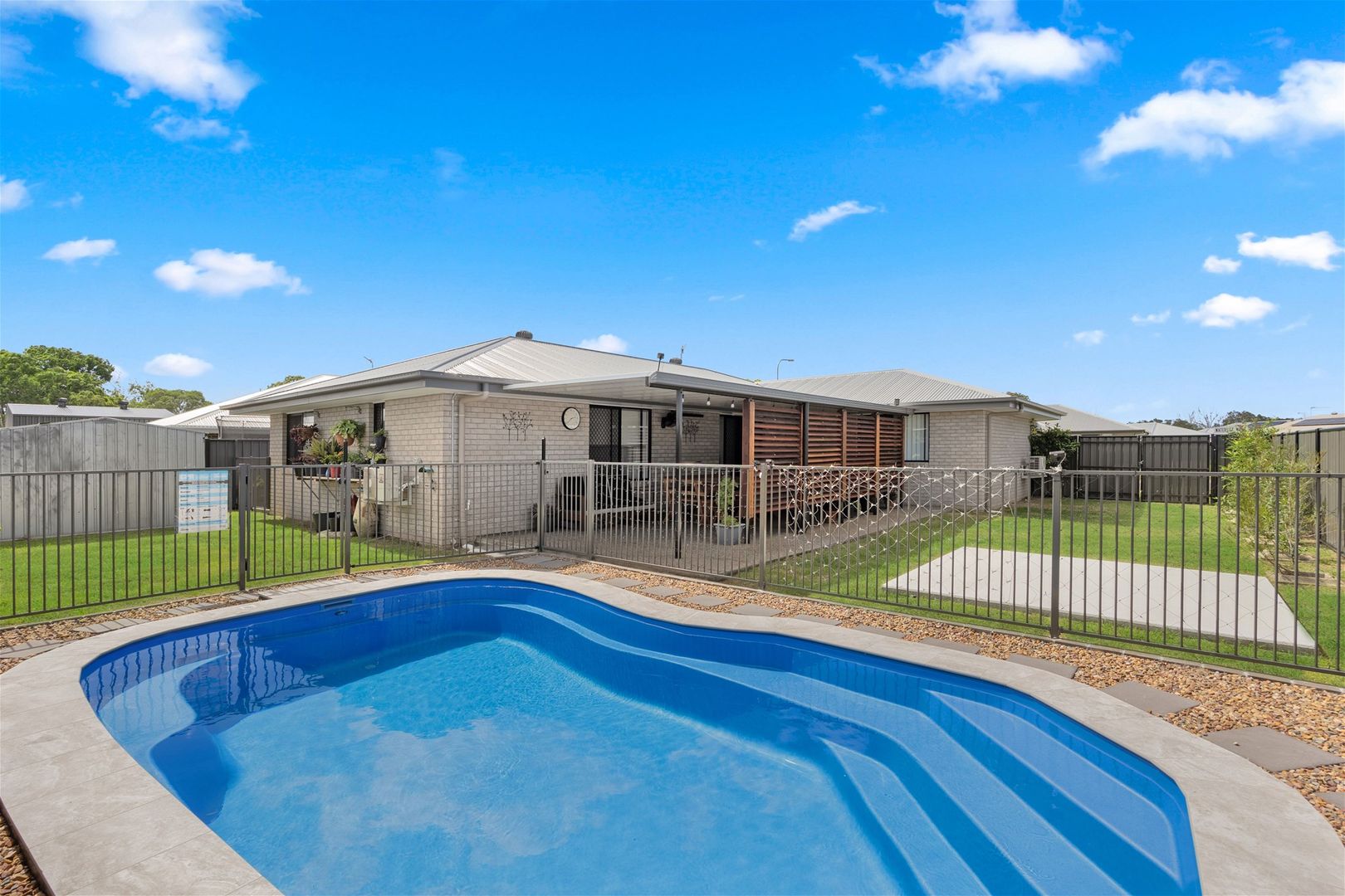 2 Waterside Way, Eli Waters QLD 4655, Image 1