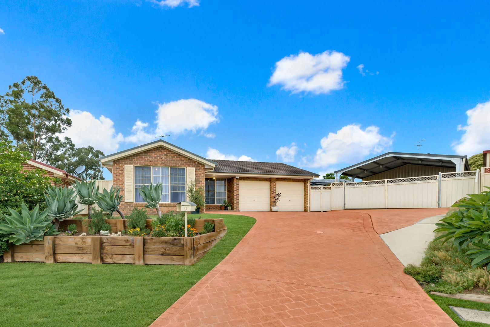 Glenmore Park NSW 2745 5 beds house for Sale, 785,000 799,999