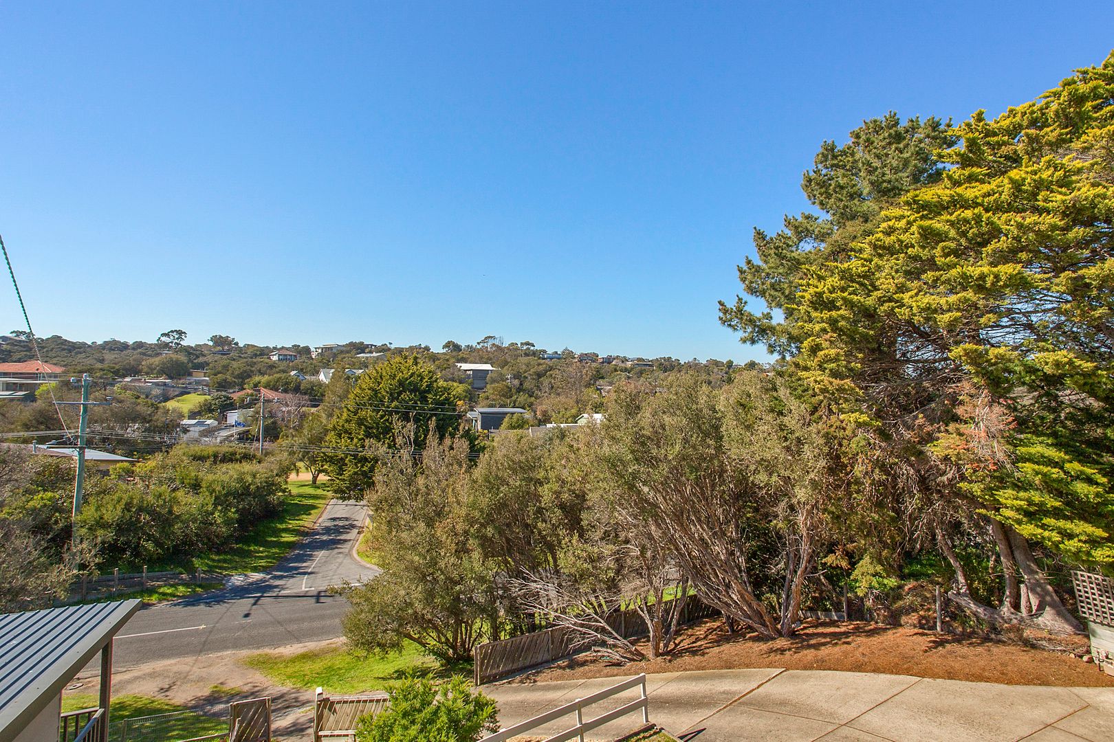 100 Weeroona Street, Rye VIC 3941, Image 2