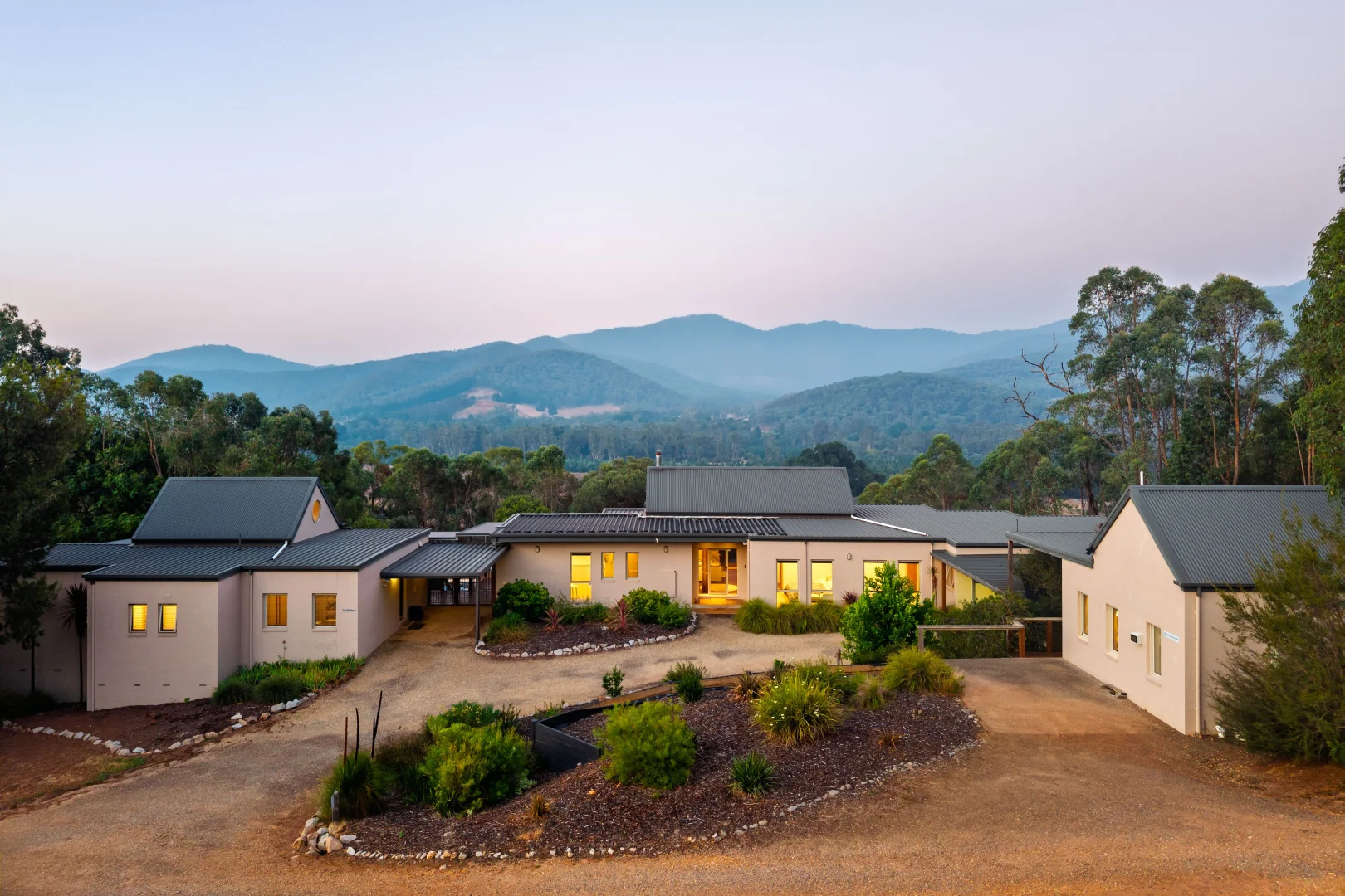 Additional image 25 of 215 Mount Buffalo Road, Porepunkah VIC 3740