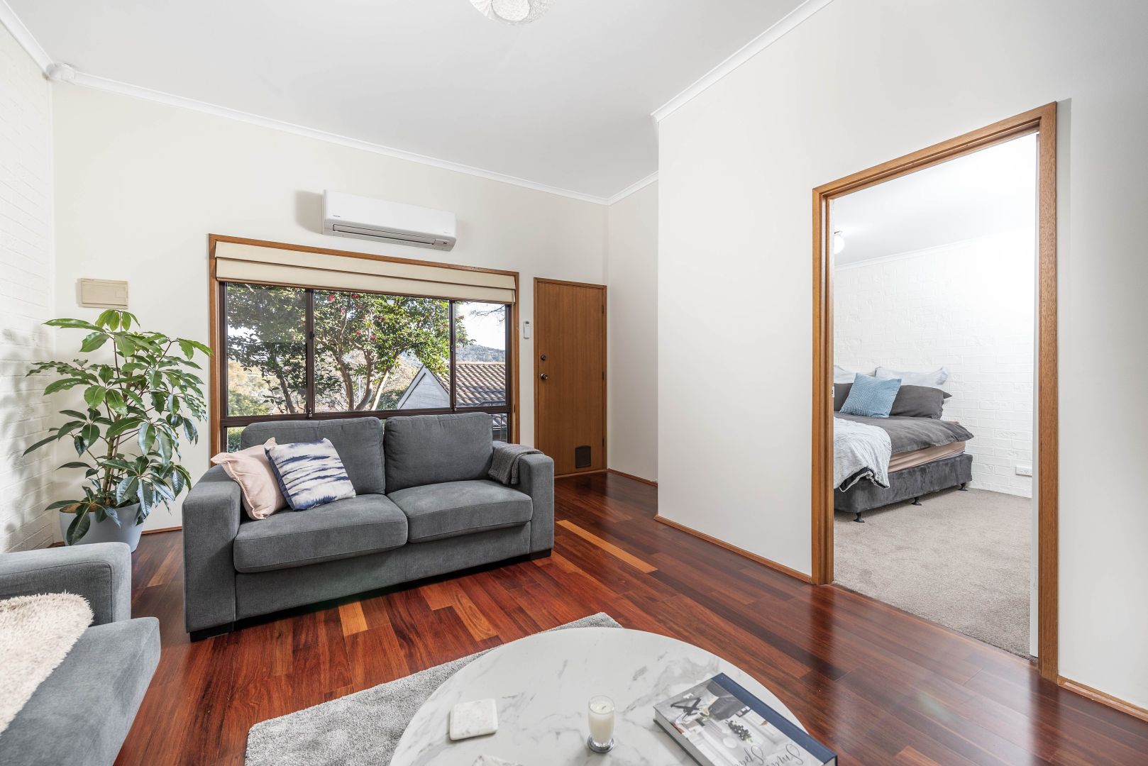 6/4 Mansfield Place, Phillip ACT 2606, Image 1