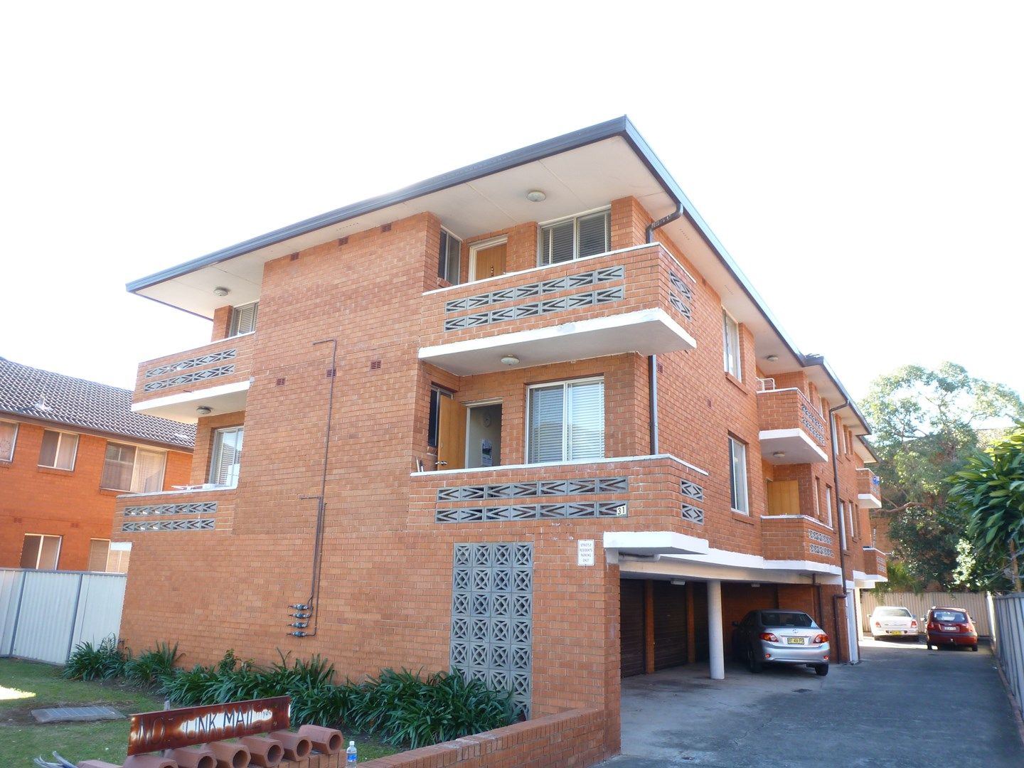 2 bedrooms Apartment / Unit / Flat in 6/31 Bartley Street CANLEY VALE NSW, 2166