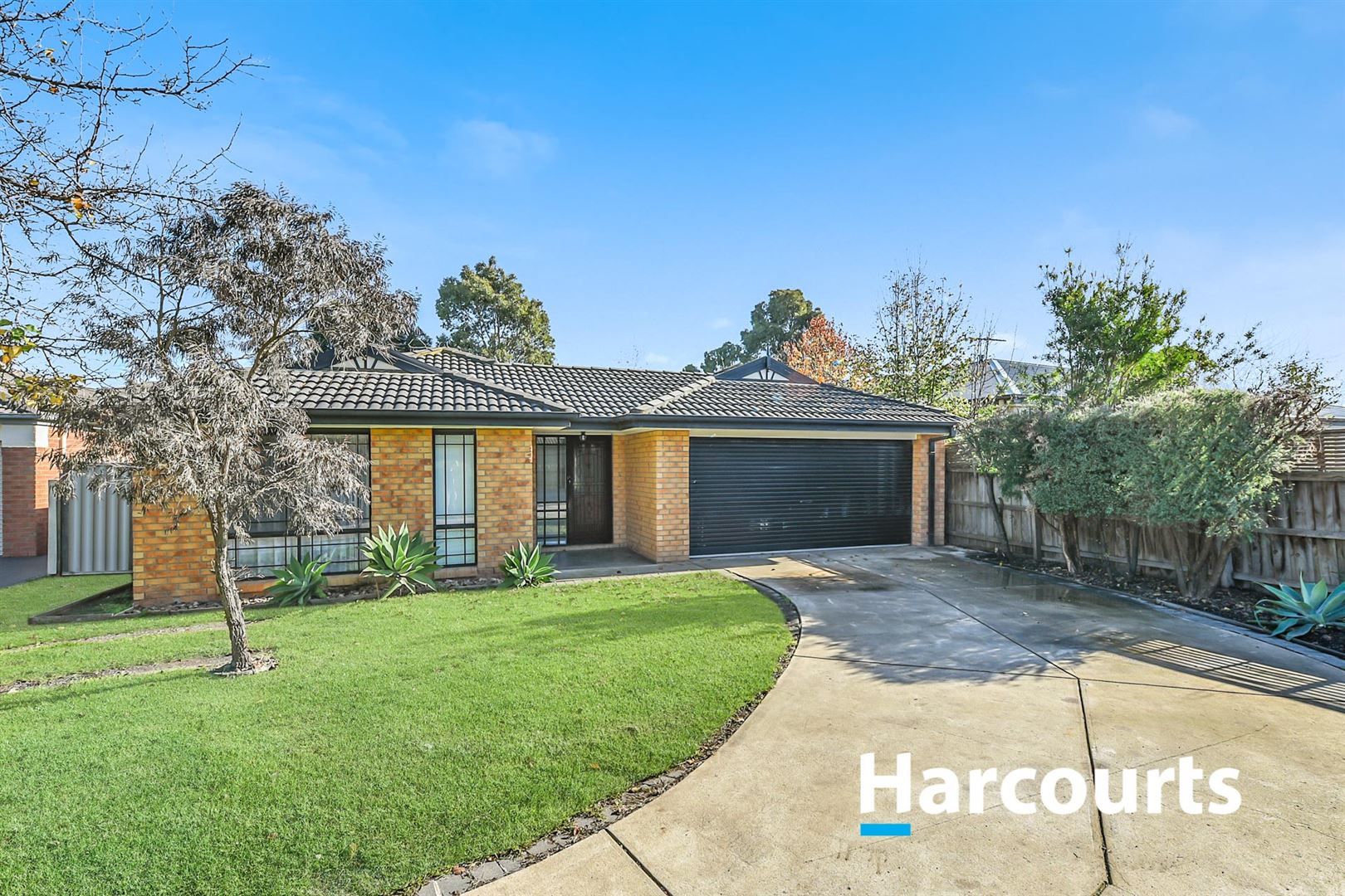 8 Essex Court Cranbourne East Property History Address Research