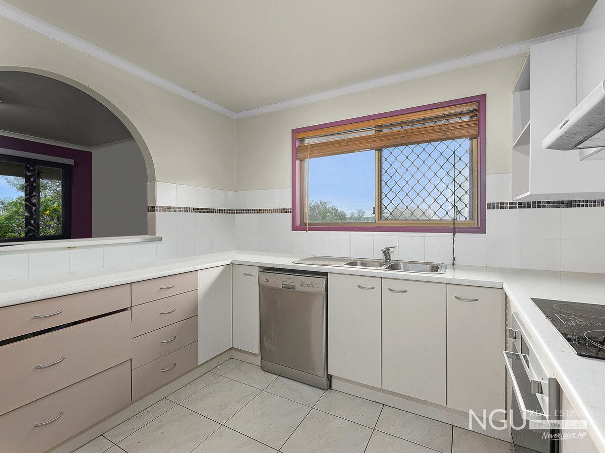 11 Belleglade Avenue, Bundamba QLD 4304, Image 2