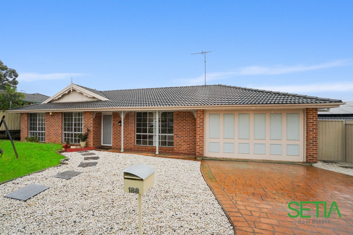 188 Armitage Drive, Glendenning NSW 2761 House For Rent 625 Domain