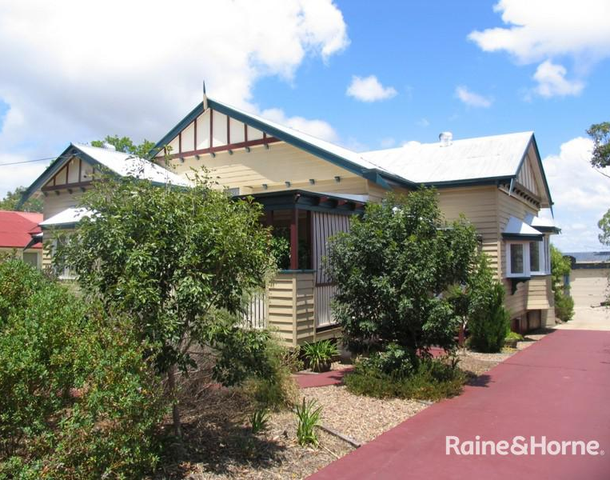 57 Albert Street, Kingaroy QLD 4610