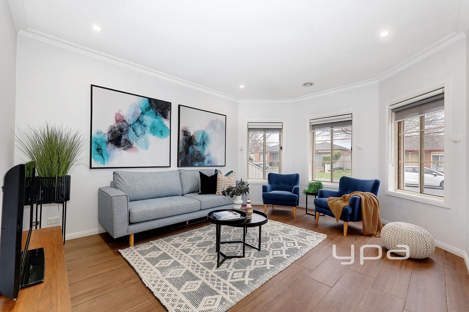 19 Maple Place, Craigieburn VIC 3064, Image 2