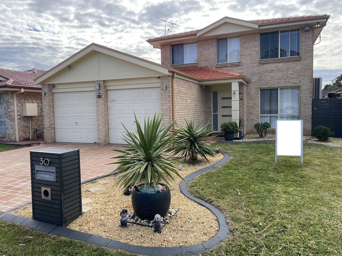 30 Gilgandra Road, Hoxton Park NSW 2171 House For Rent Domain