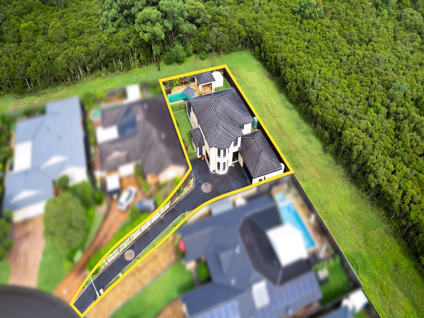 4 bedrooms House in 67 Sir Joseph Banks Drive BATEAU BAY NSW, 2261