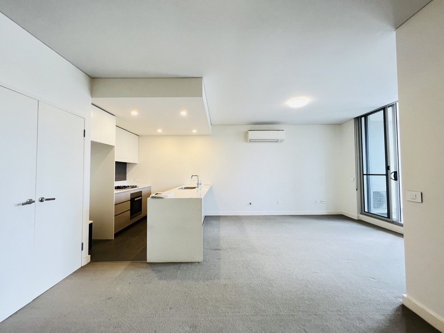 415/5 Verona Drive, Wentworth Point NSW 2127, Image 0