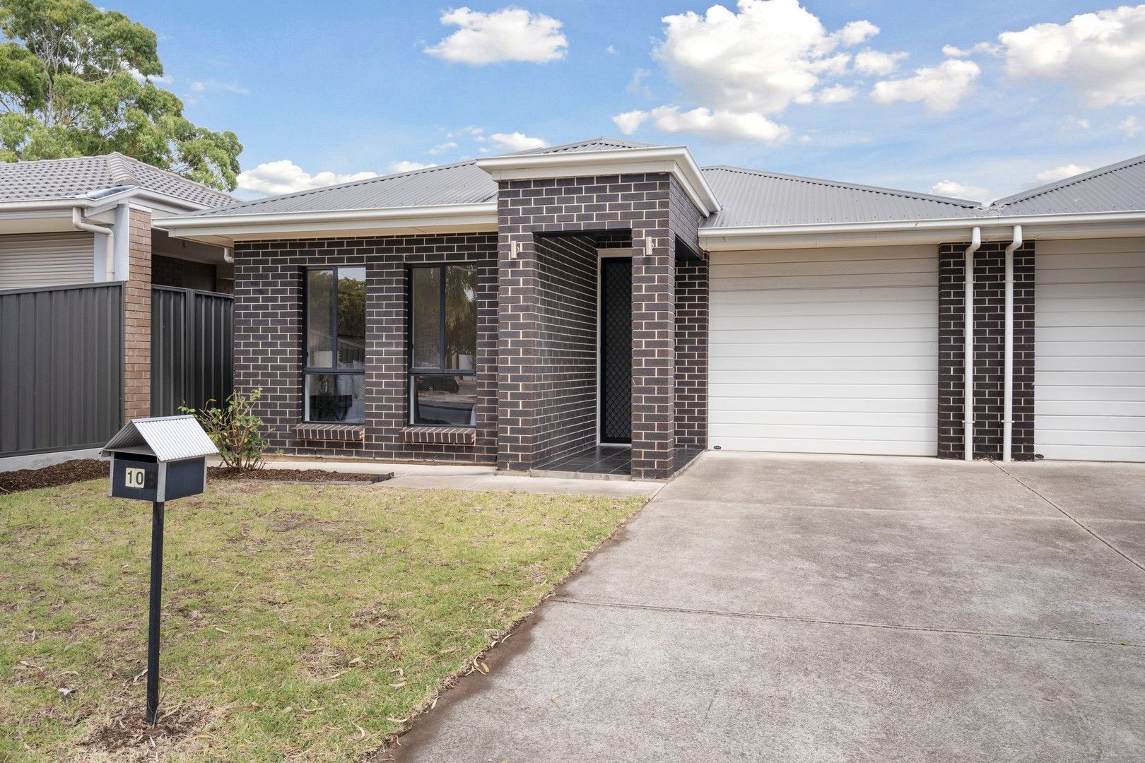 10 Tarranna Avenue, Park Holme SA 5043, Image 0