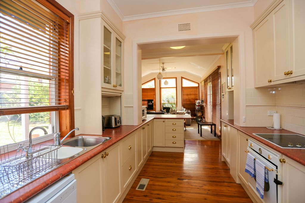 254 Russell Street, Bathurst NSW 2795, Image 0