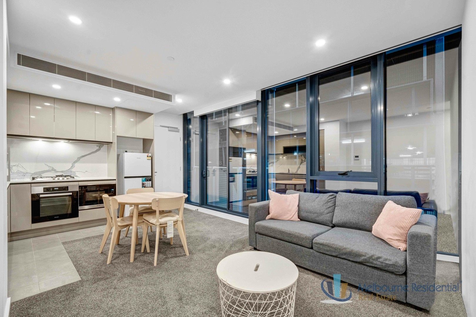 2 bedrooms Apartment / Unit / Flat in 403/21 Healeys Lane MELBOURNE VIC, 3000