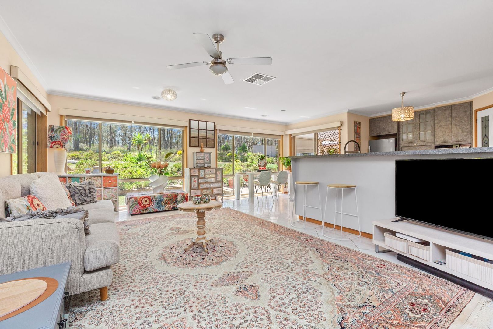 11 Cooper Grove, Strathfieldsaye VIC 3551, Image 2