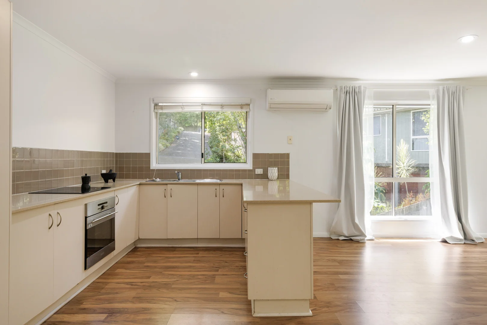 Additional image 4 of 3/9 Advance Place, Sunrise Beach QLD 4567