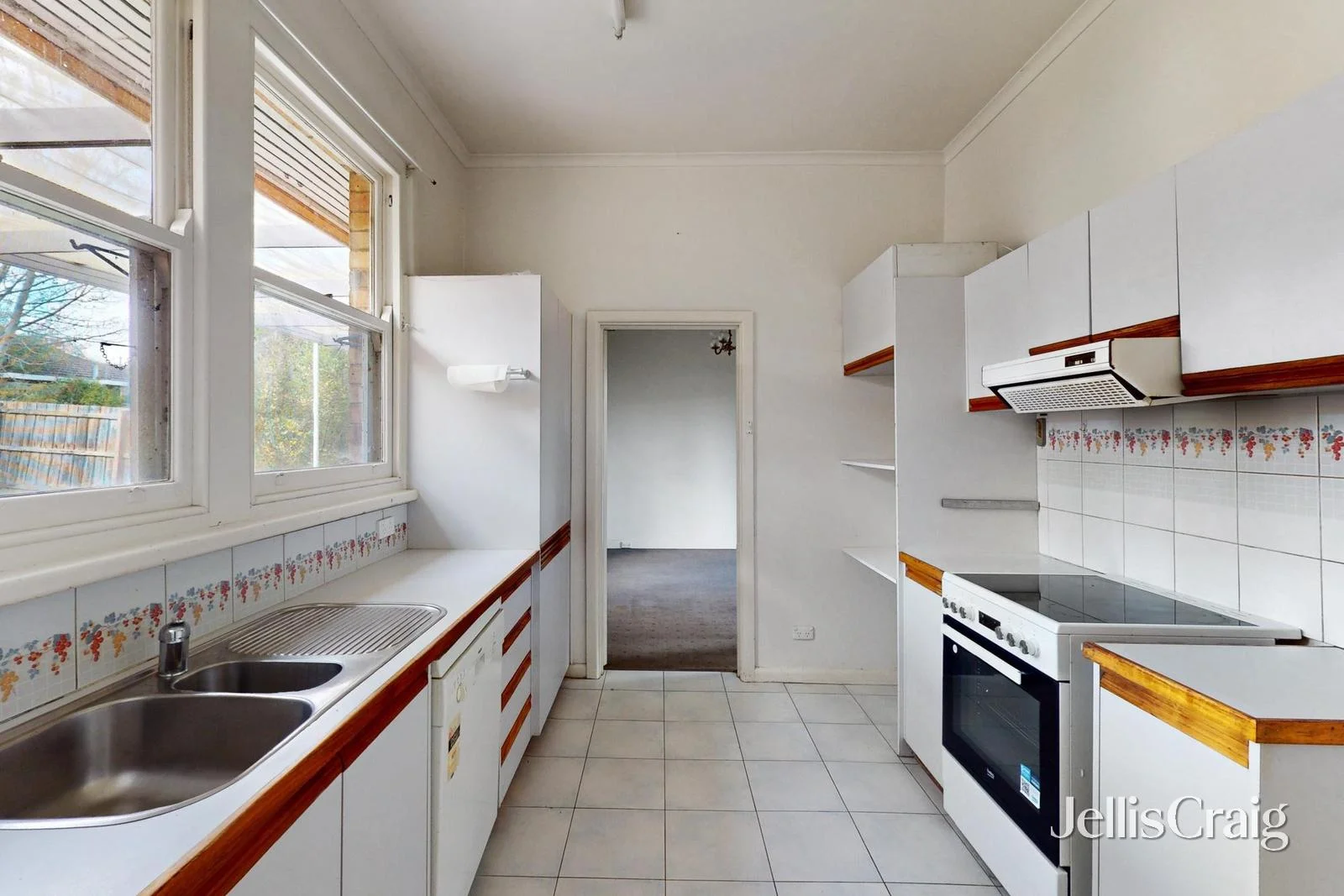 Additional image 4 of 37 Rangeview Grove, Balwyn North VIC 3104