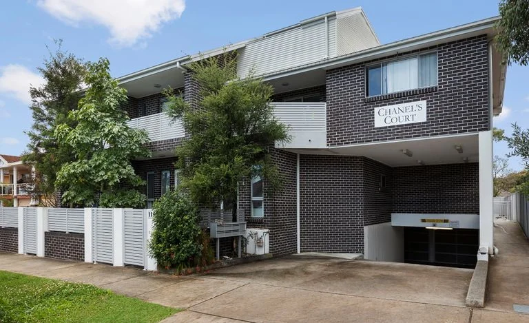 1/118 Harrow Road, Auburn NSW 2144