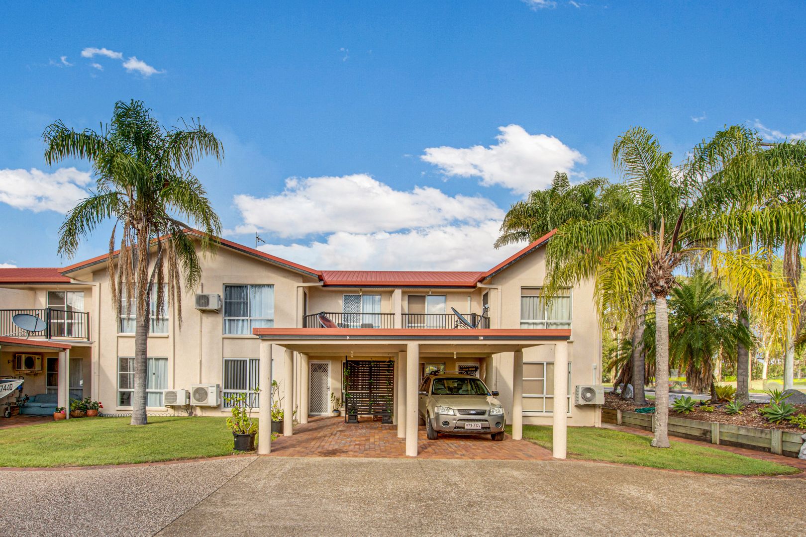 9/18 Parkside Street, Tannum Sands QLD 4680, Image 2