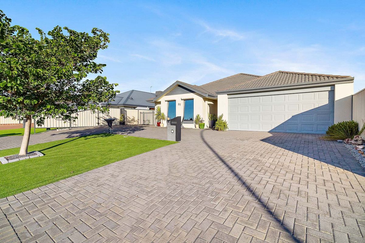 37 Kalanchoe Approach, Seville Grove WA 6112, Image 0