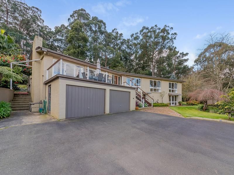 570 GEMBROOK ROAD, Pakenham Upper VIC 3810, Image 0