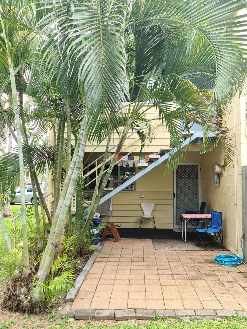 5/30-32 Mimosa Street, Holloways Beach QLD 4878, Image 2