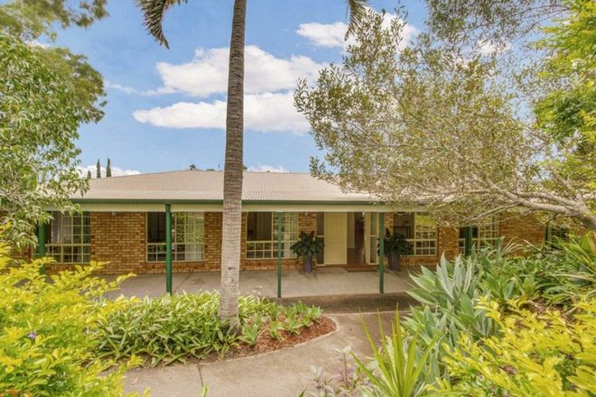 Picture of 14 Fairbairn Place, CLINTON QLD 4680