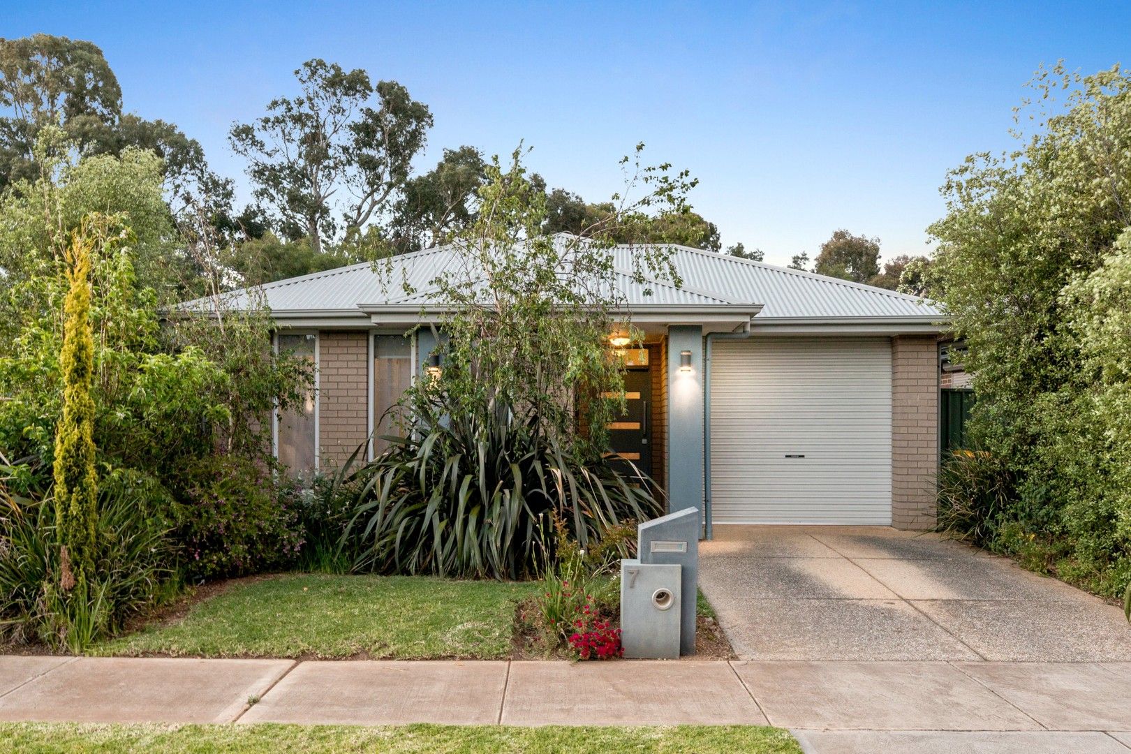 7 Riverwalk Place, Parafield Gardens SA 5107, Image 0