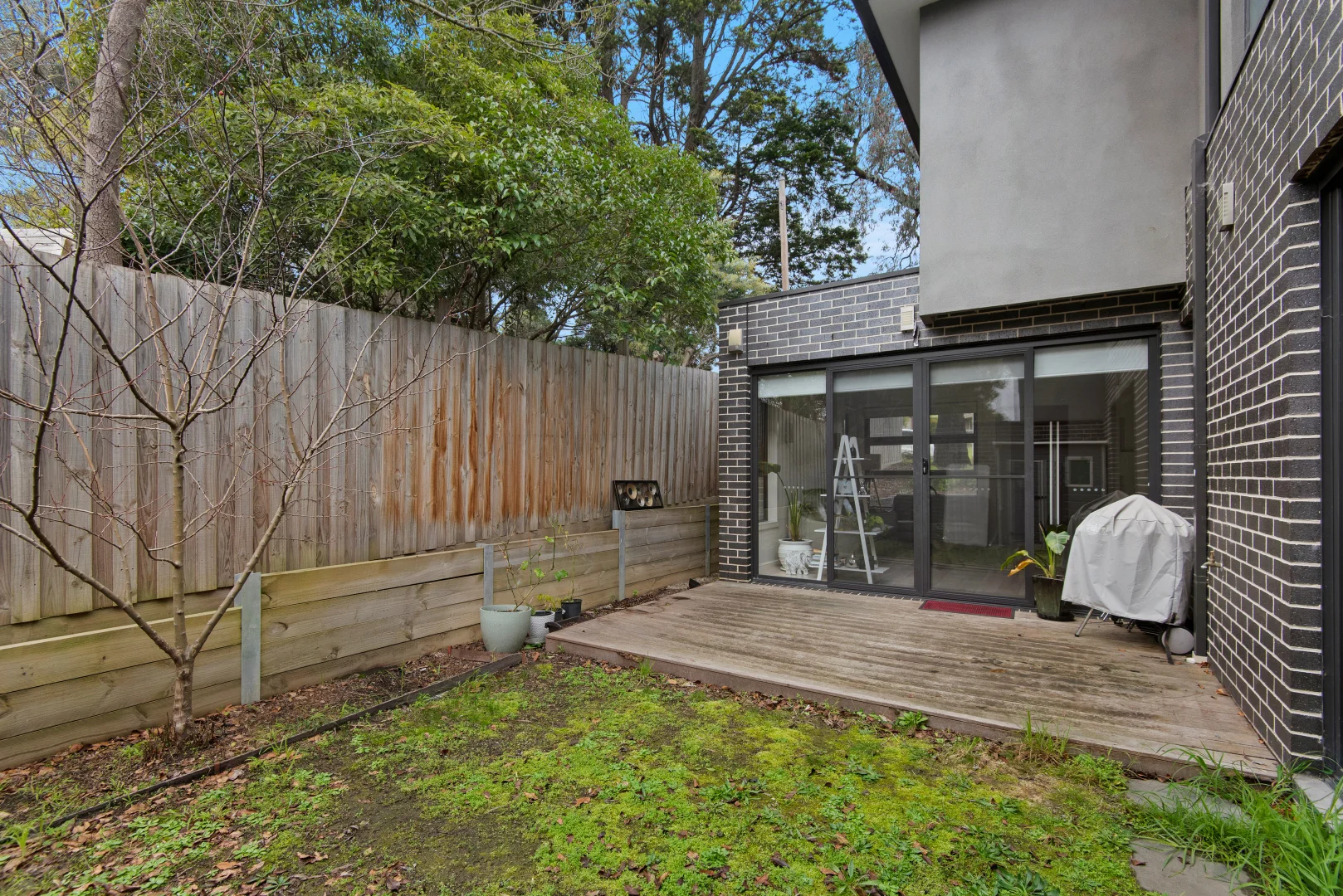 Additional image 8 of 1/17 St Clems Road, Doncaster East VIC 3109