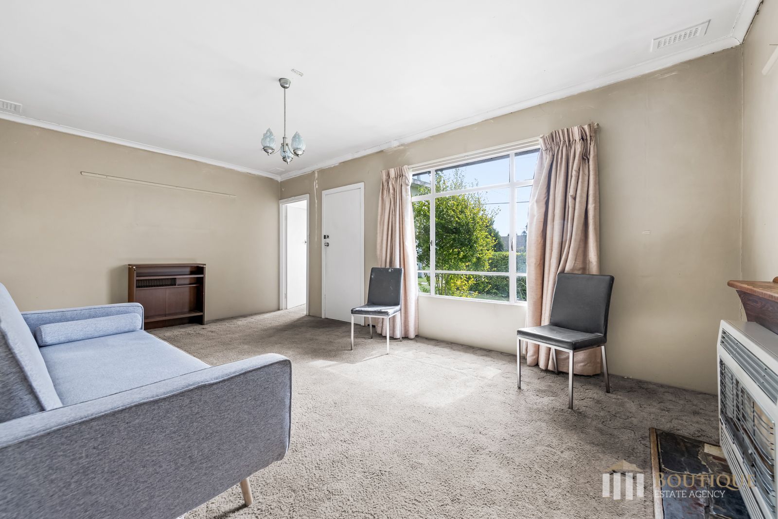 10 Deakin Crescent, Dandenong North VIC 3175, Image 2